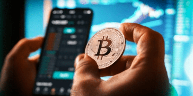 Bitcoin Likely To Drop Below $10,000 – Finance Experts 