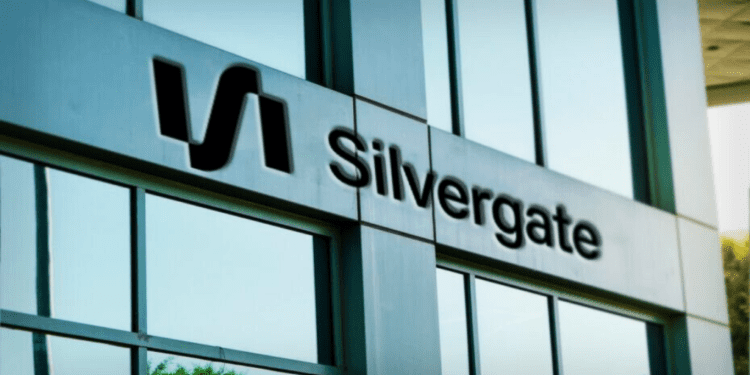 Silvergate Stock Sinks 30% As Crypto Bank Delays 10-K SEC Filing